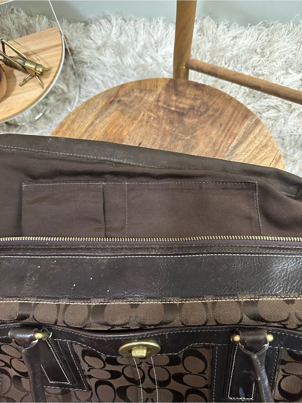 Coach Purse 11063 Brown Hampton Signature
Shoulder Tote Turnlock As Is Damaged - Picture 8 of 17